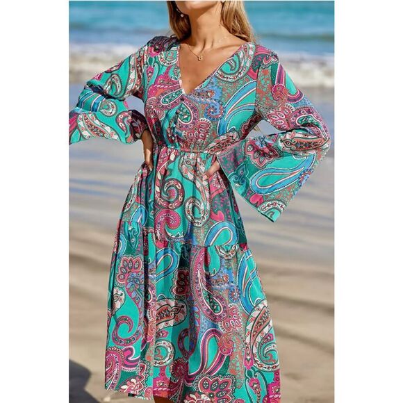 Cupshe Teal and Pink Paisley Bell Sleeve Dress Size Small New - Picture 4 of 7